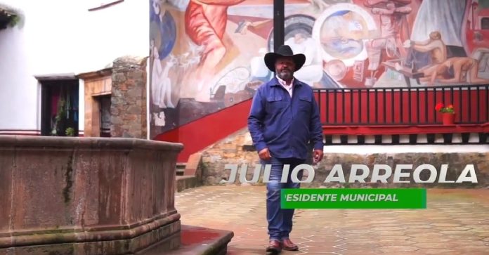 Se deben anteponer los intereses de la ciudadanía; Julio Arreola brinda primer informe de Gobierno de Pátzcuaro