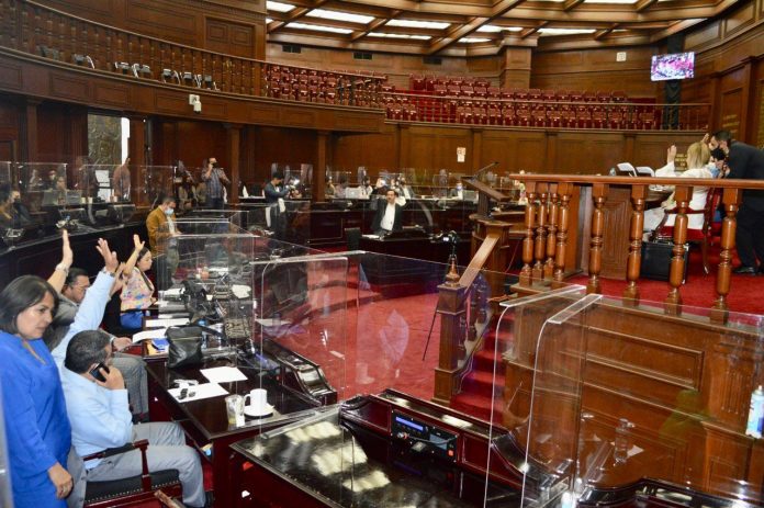 ¿Robo millonario en el Congreso de Michoacán?