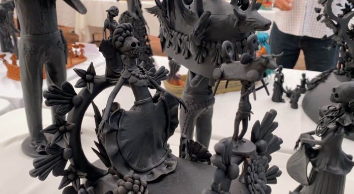 El baile desde el más allá, así es la Catrina Torito