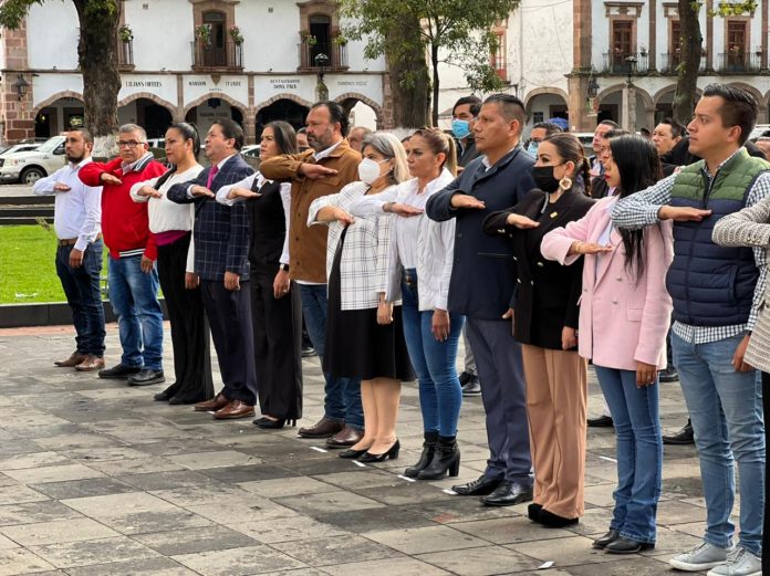 Inaugura Julio Arreola ciclo escolar 2022-2023 en Pátzcuaro