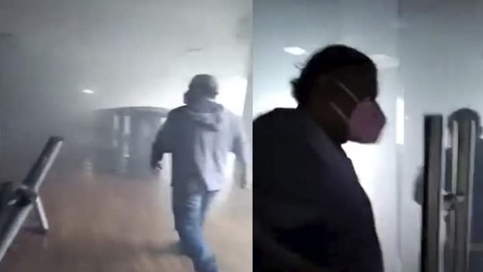 Causa pánico incendio de restaurante en Las Americas