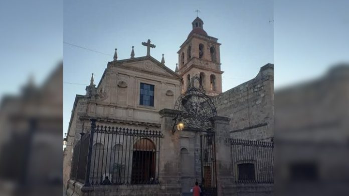 ¿Ya sabías del Templo de la Cruz que existe en Morelia?
