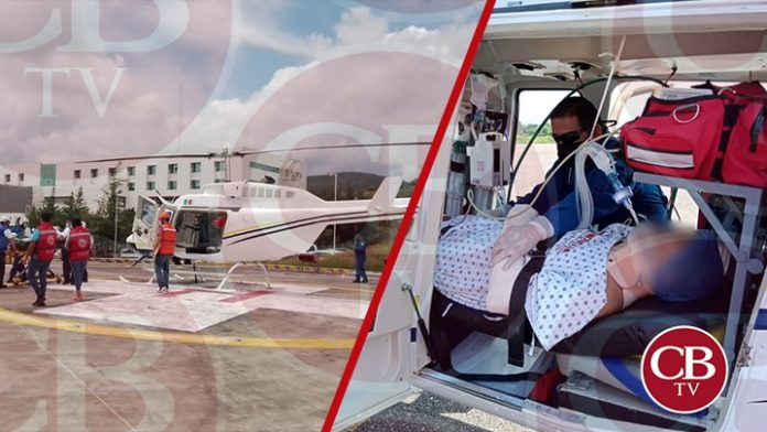 Niño no traía casco y choca su moto en LC; lo trasladan a Charo en helicóptero