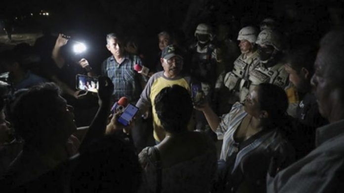 Los 10 mineros atrapados en Sabinas; Hijos papás, hermanos y primos