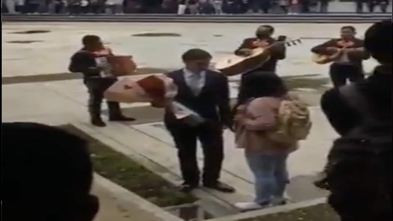 hombre mariachi