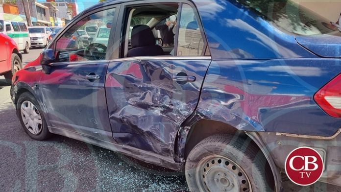 Sin heridos pero los autos destruidos en la Vasco de Quiroga