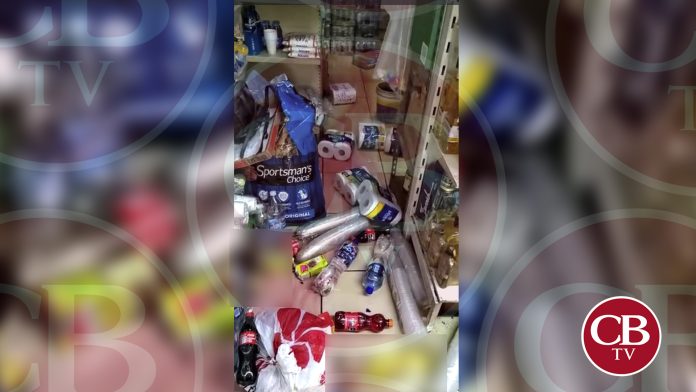 VIDEO: Karma, sismo tumba al alcohol