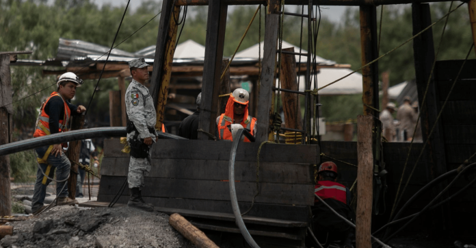 Emiten ficha contra responsables de la muerte de los 10 mineros en Coahuila