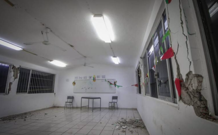 Tras sismo en Colima opta por clases a distancia a partir del próximo lunes
