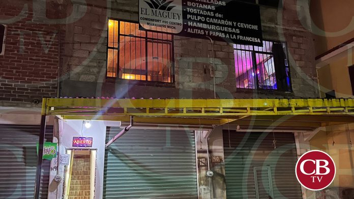 Balean a dos hombres en un bar de Maravatío