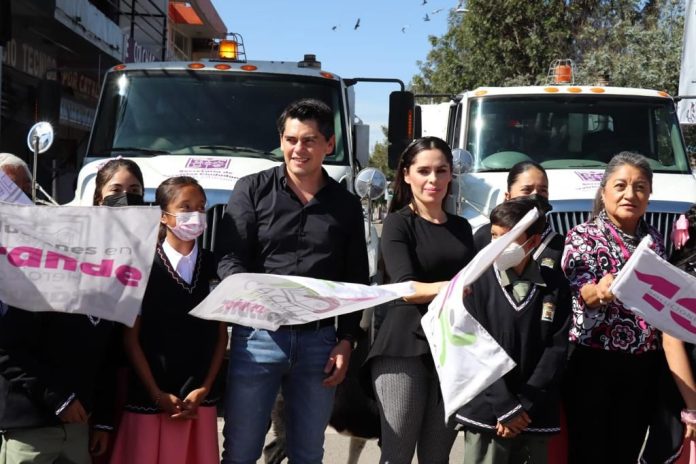 Ponen en operación, dos barredoras automáticas para contribuir en la limpieza de calles