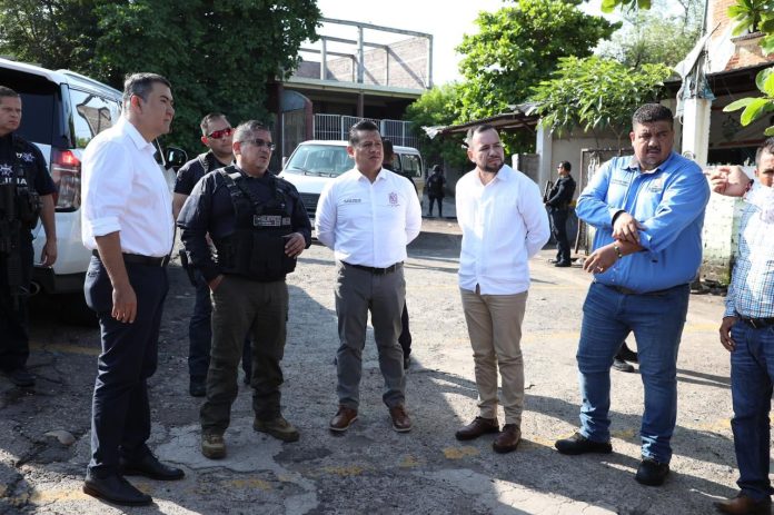 Se recupera libre tránsito en Churumuco y Zicuiran