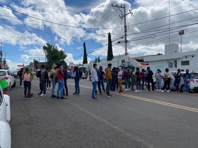Normalistas no liberarán la SEE en Morelia