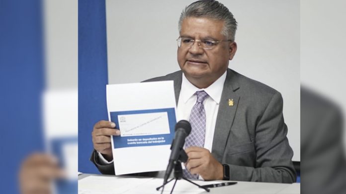 Se devuelve dinero indebidamente retenido por el SUEUM a los trabajadores administrativos y manuales