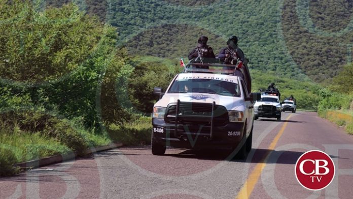 Arrojan un cadáver en la carretera Morelia-Zinapécuaro
