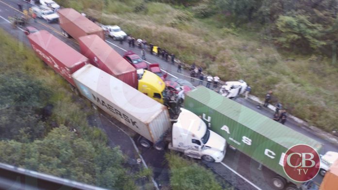 Sube a 7 muertos y 10 heridos el catastrófico choque en al Siglo XXI