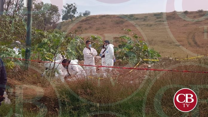 Hallan cuerpo humano putrefacto en el cerro de Zirahuato