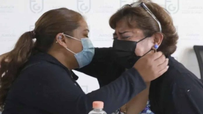 Madre se reencuentra con su hija luego de 27 años de su desaparición