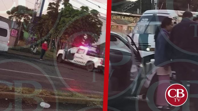 Patrulla de GN y dos autos chocan afuera de Villas del Pedregal