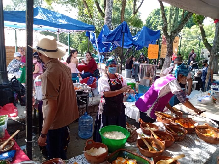 Con una derrama de 650 mil, concluyó el Encuentro de Maestras Cocineras en Morelia
