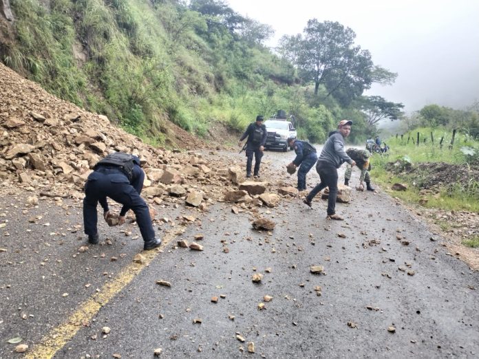 Declaran zona de desastre 5 municipios de Michoacán ante sismo 19S