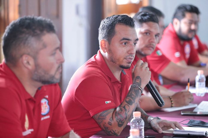 Mineros de Lázaro Cárdenas en huelga por malas condiciones de trabajo