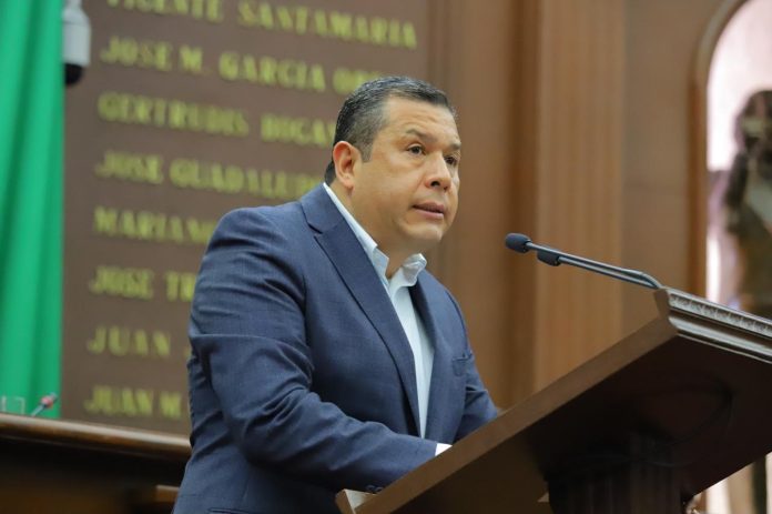 Propuesta de reforma en beneficio para las personas con discapacidad; Juan Carlos Barragán