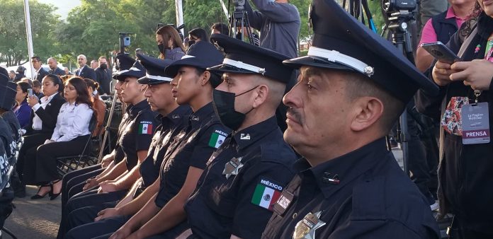 La policía auxiliar tiene nueva imagen