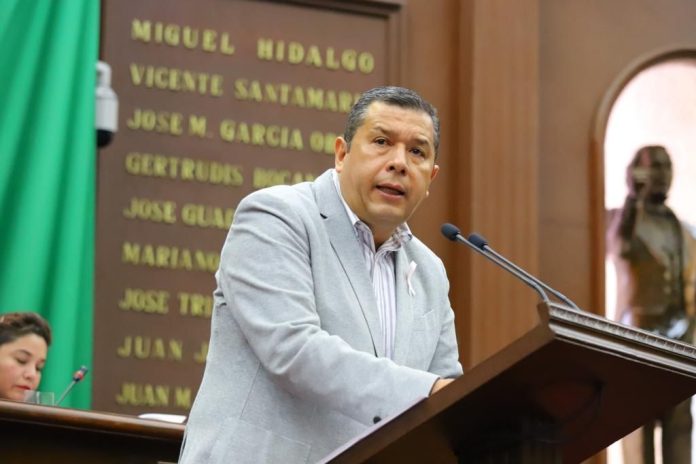 Solo 180 de las 494 iniciativas presentadas en el Congreso de Michoacán se han atendido