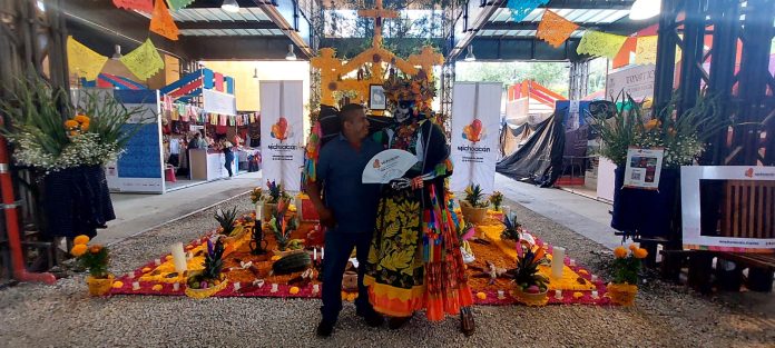 La cultura de Michoacán brilló en Oaxaca