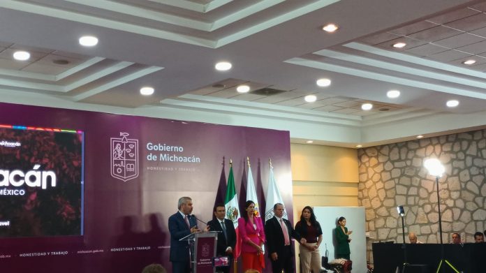 Se rehabilitarán las vías férreas para evitar accidentes en carreteras de Michoacán