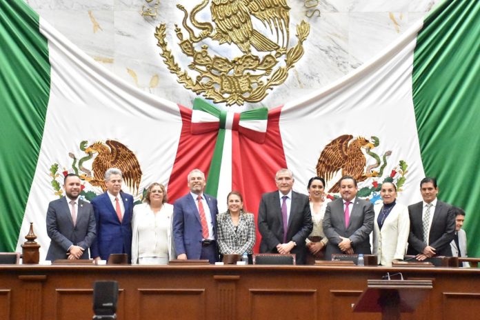 Abre 75 Legislatura diálogo democrático y constructivo con titular de Segob