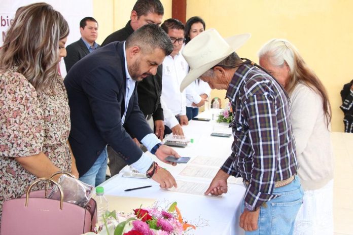 Con 30 matrimonios colectivos, realizan campaña de regularización y matrimonios colectivos en Zinapécuaro
