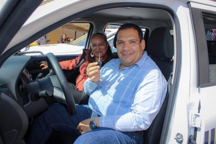 Con el Fortapaz, gobierno de Tarímbaro entrega Cuatro nuevas patrullas, equipo de computo y más