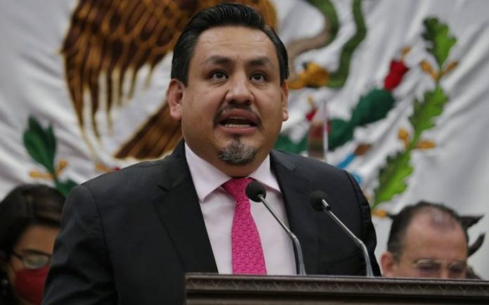 Victor Manríquez aprueba permanencia de la Guardia Nacional en las calles hasta 2028