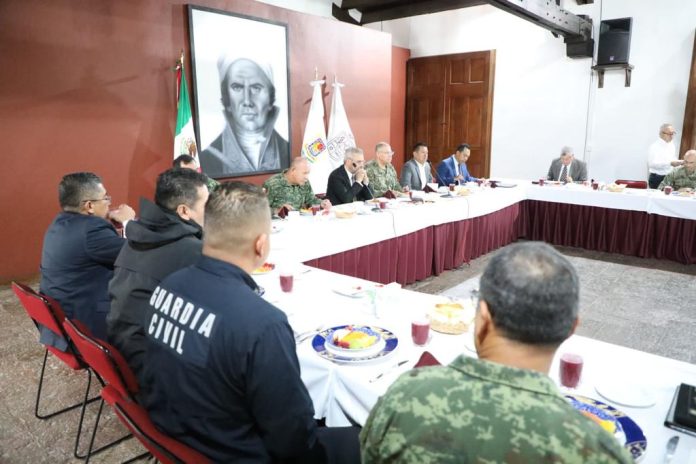 Cumple FGE con su función sustantiva en beneficio de la sociedad: Adrián López Solís