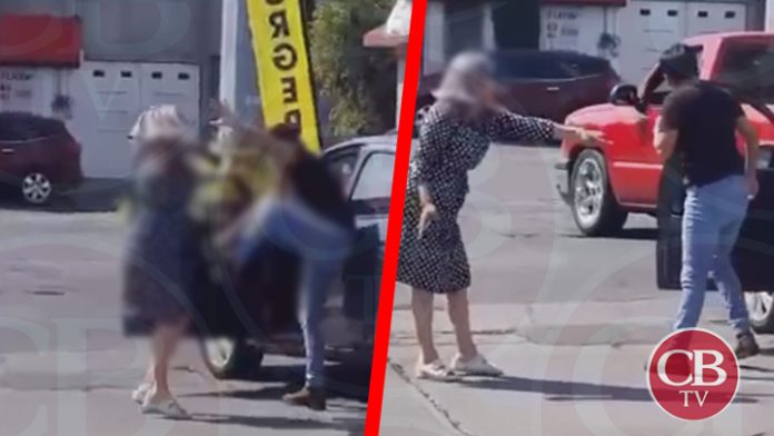 Video| Conflicto vial termina en golpes entre mujeres