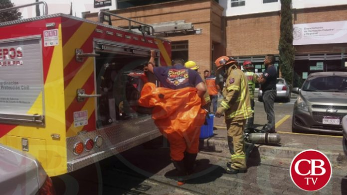 Evacúan empleados gubernamentales por fuga de químicos en Morelia