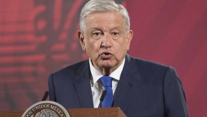 AMLO rechaza que en su marcha vaya a haber acarreados