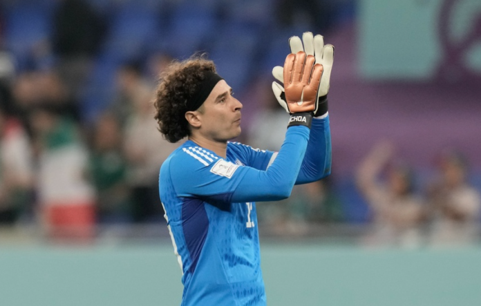 Memo Ochoa agradece el apoyo de sus amigos y familia