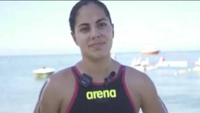 La mexicana Martha Sandoval gana medalla de oro en aguas abiertas en los JC