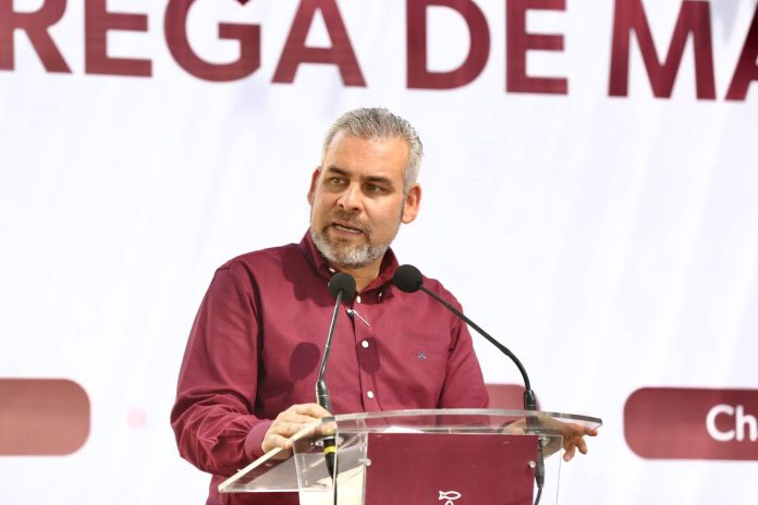 Bedolla muestra apoyo a la reforma electoral promovida por AMLO