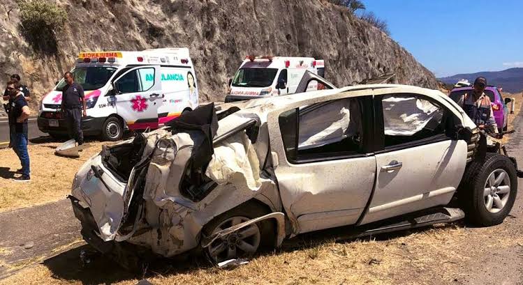 Aumentan muertes por accidentes viales en Michoacán Aumentan muertes por accidentes viales en Michoacán