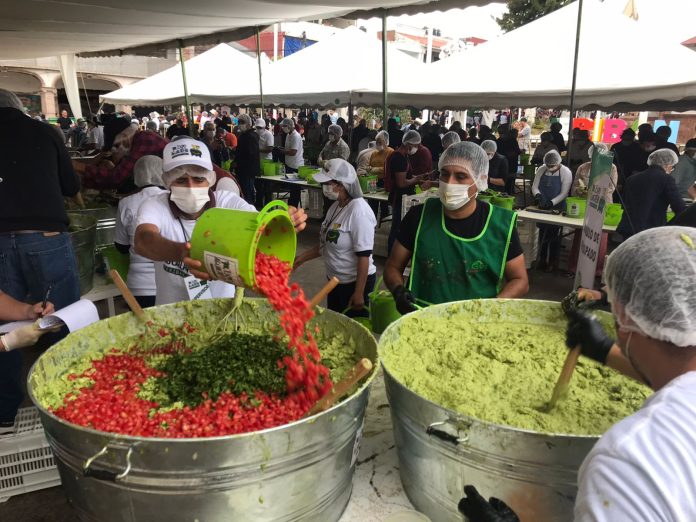 Una carnita asada con este “guacamole”