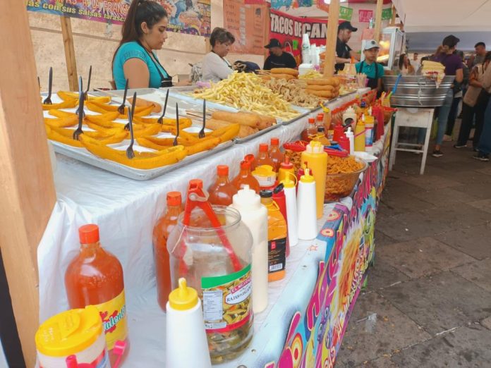 Por denuncias; Coepris realiza operativos de higiene en los festejos Guadalupanos