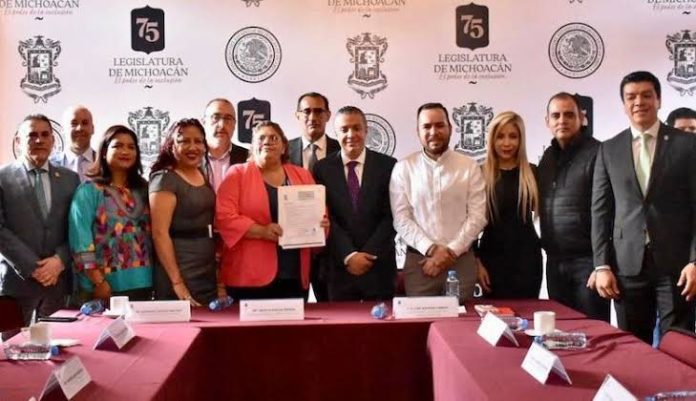 El Congreso de Michoacán recibe el presupuesto para 2023 y la propuesta de distribución