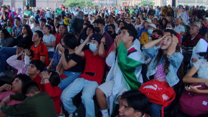 Comenzó con fe y terminó con una triste derrota; así se vivió el México VS Arabia