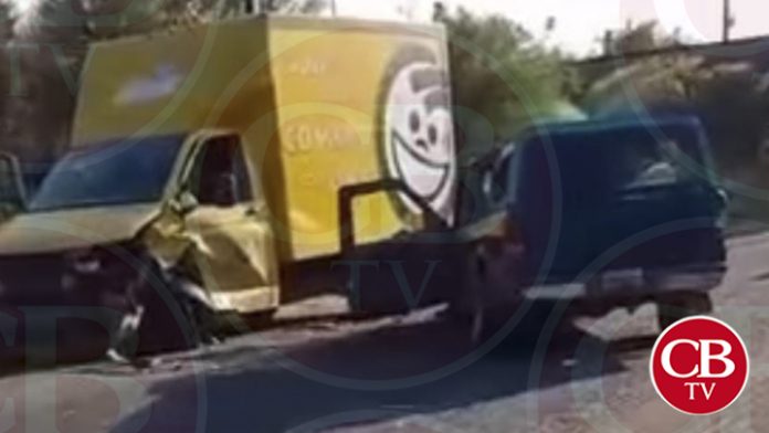 Muere al chocar su moto con una camioneta de Sabritas