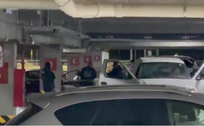 Balacera en centro comercial de Zacatecas deja un muerto