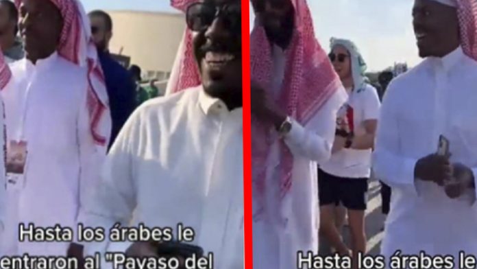 Árabes se unen a bailar payaso de rodeo